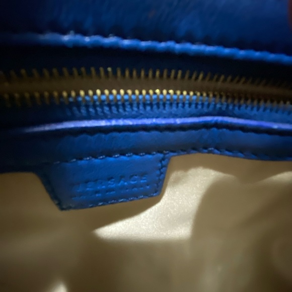 Versace purse - Picture 5 of 8